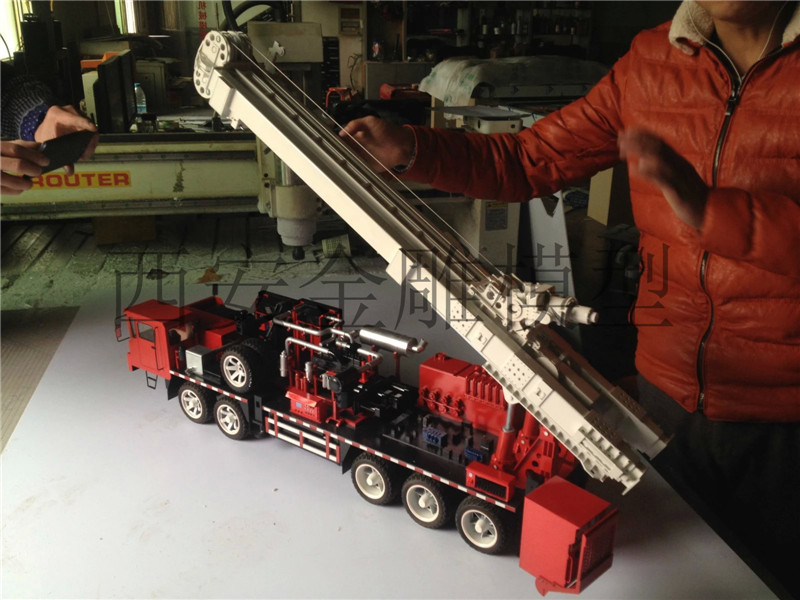 中煤科工研究院鉆機車模型案例 中煤科工研究院鉆機車模型案例